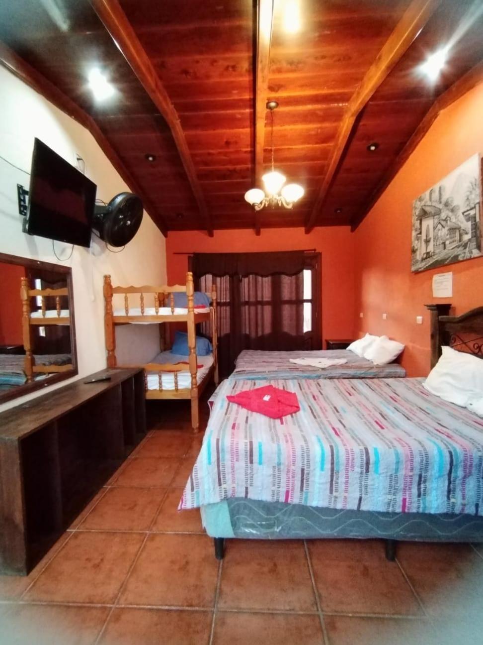 Hotel City Of Dreams Antigua Kültér fotó